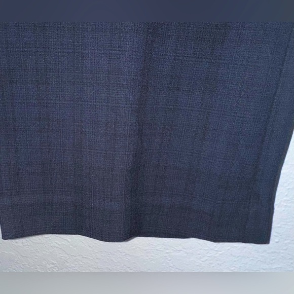 Van Heusen Women's Stretch Extensible Dress Pants - Picture 3 of 8